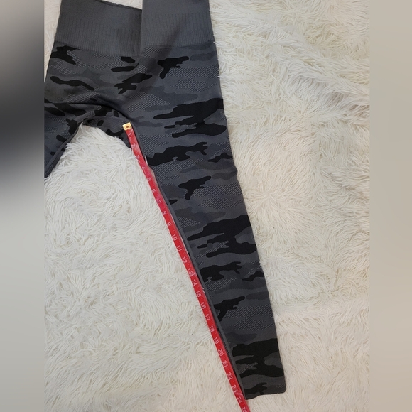 Picotee Women Workout Leggings High waisted yoga pants size medium - Picture 6 of 7